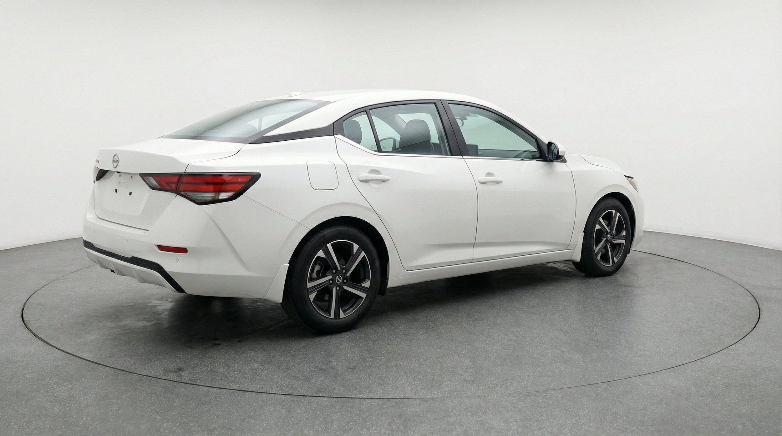 Thumbnail: 2025 Nissan Sentra - 9
