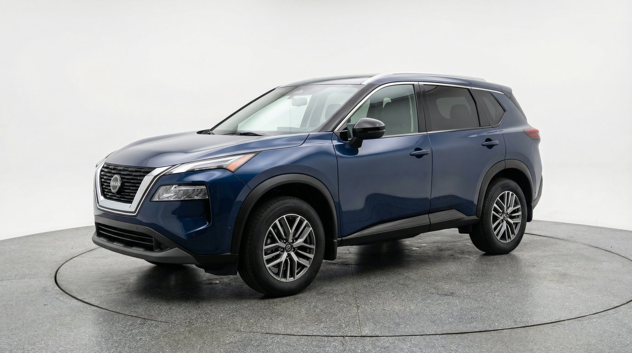 Thumbnail: 2026 Nissan Rogue - 3