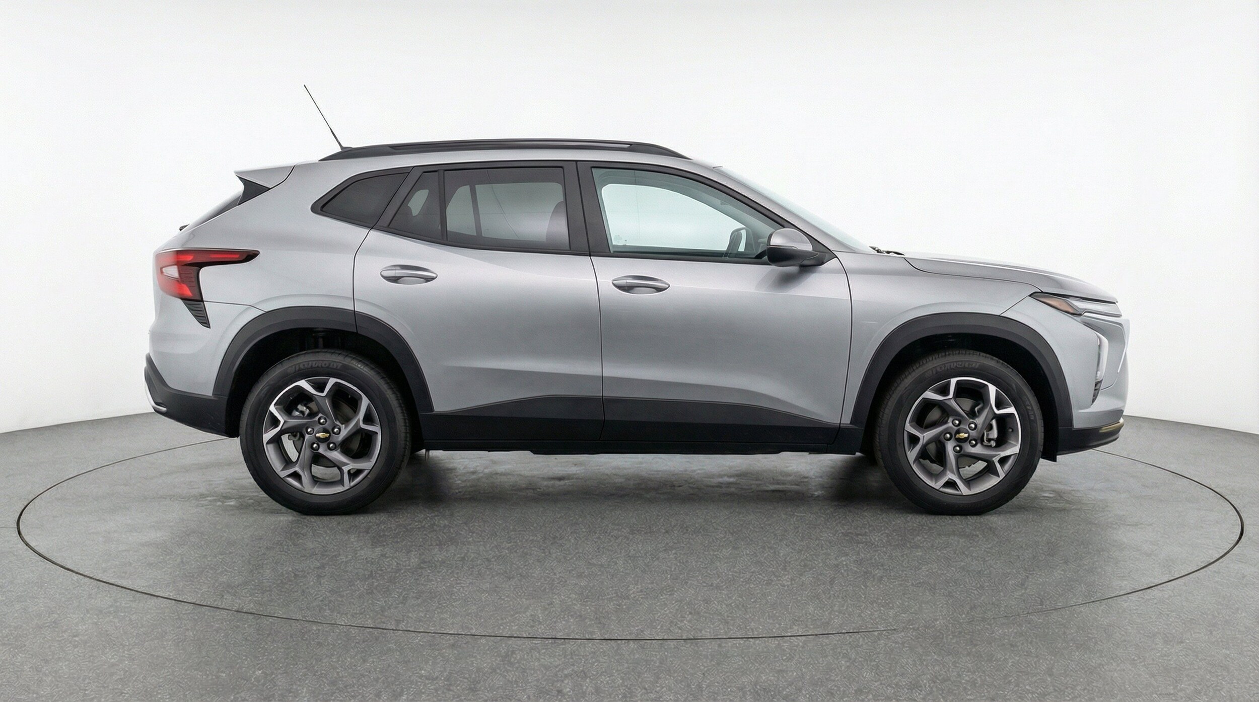 Thumbnail: 2025 Chevrolet Trax - 11