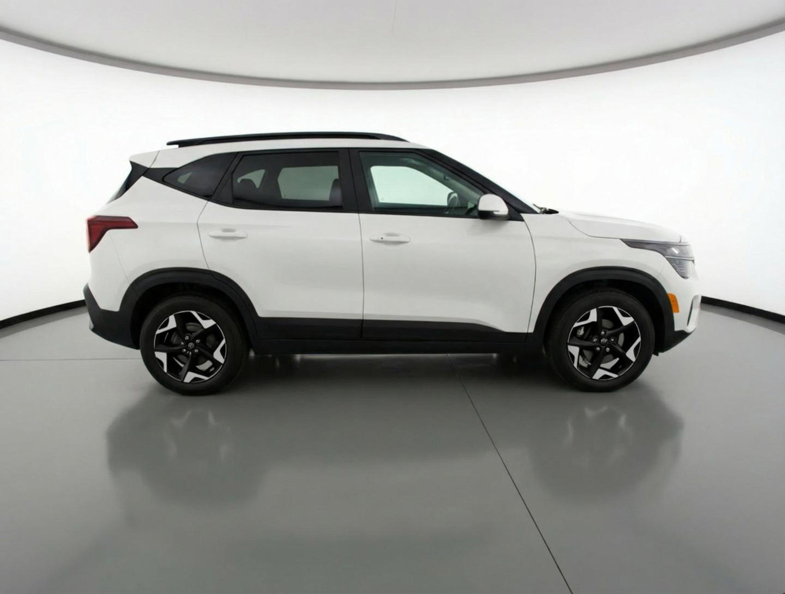 Thumbnail: 2025 Kia Seltos - 11