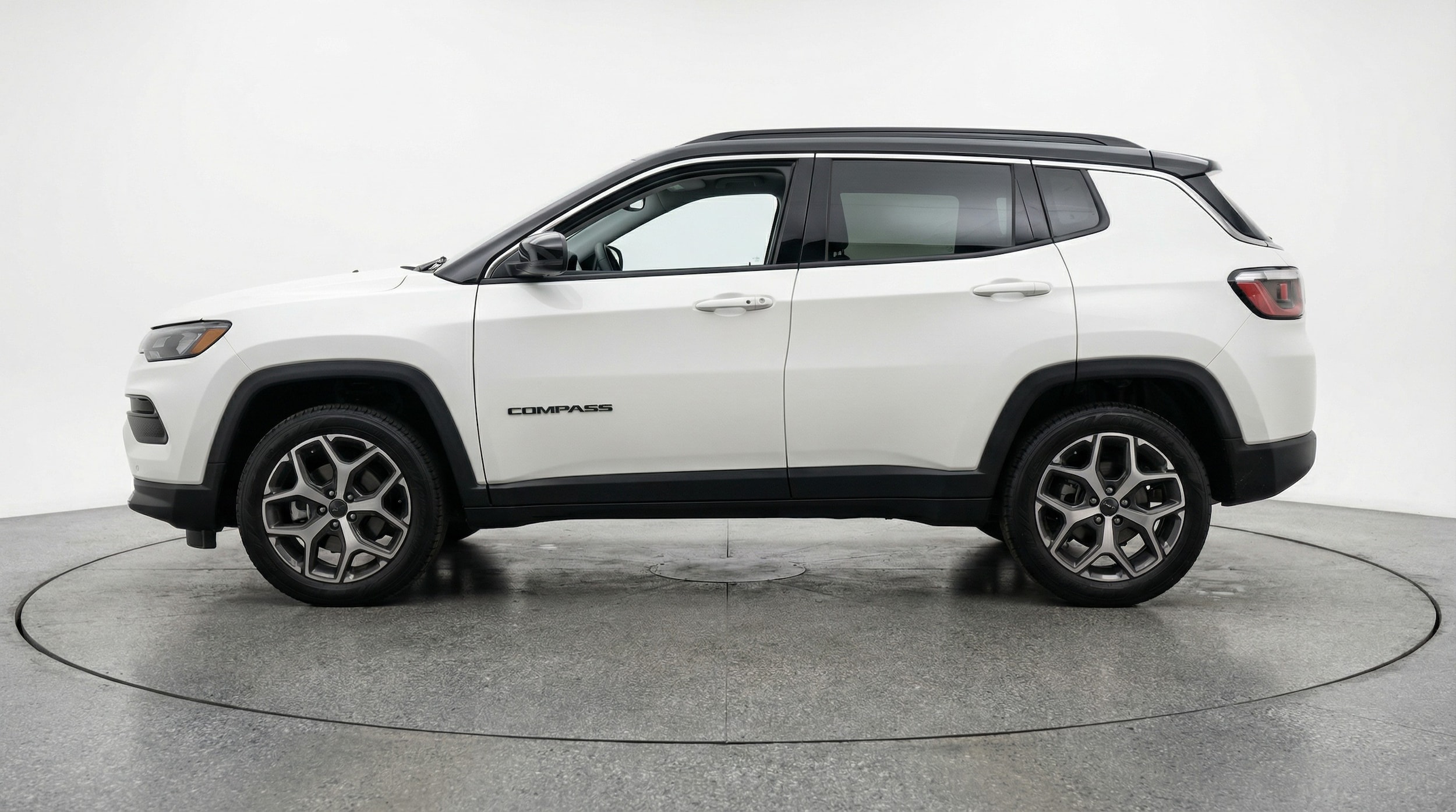 Thumbnail: 2025 Jeep Compass - 4
