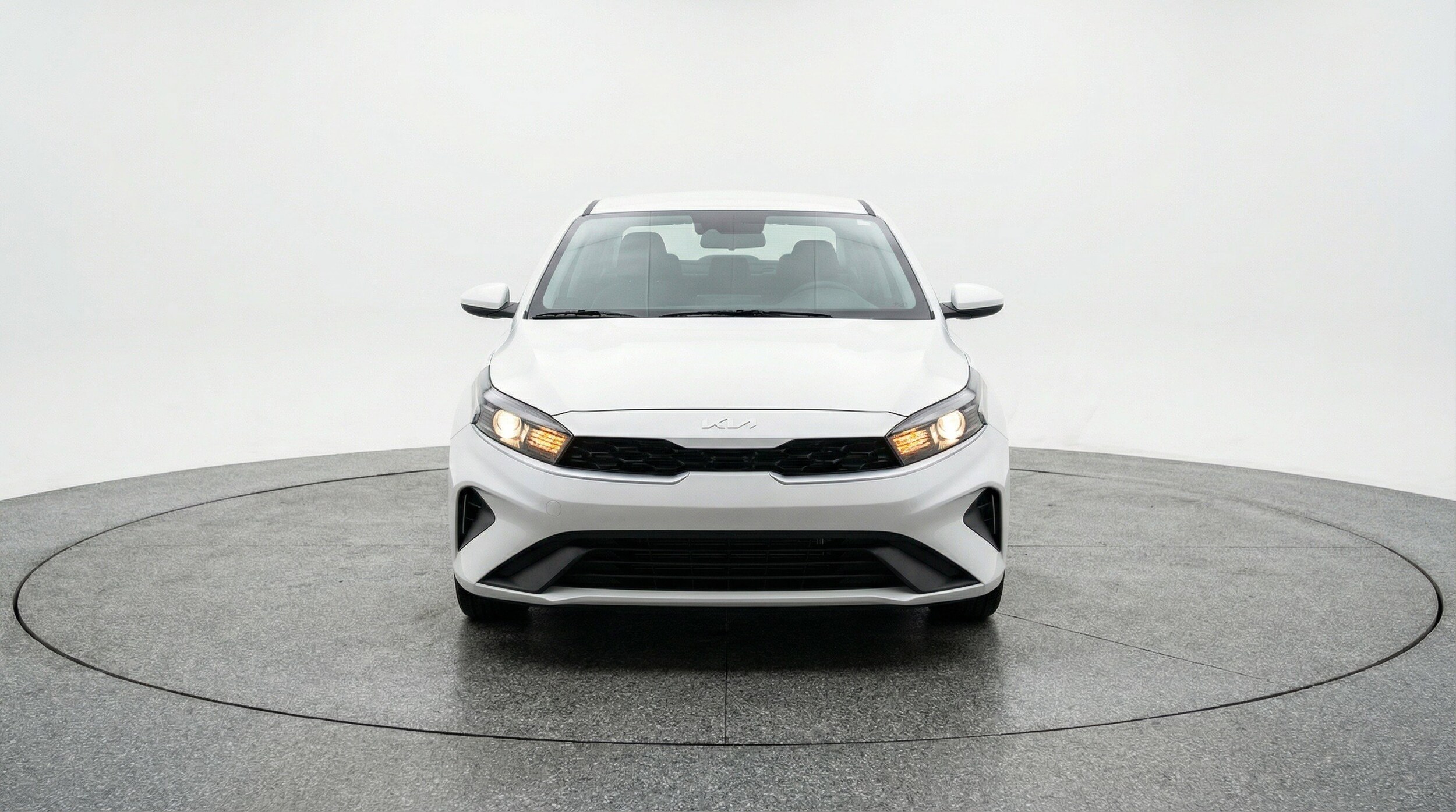 Thumbnail: 2024 Kia Forte - 2