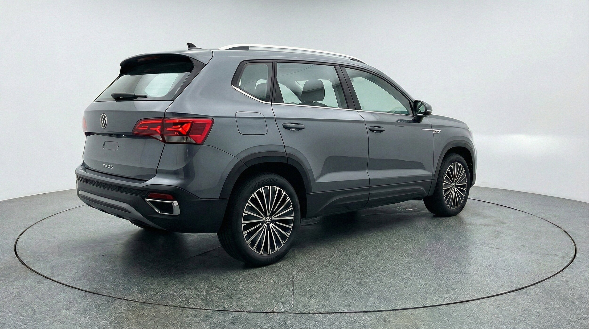 Thumbnail: 2025 Volkswagen Taos - 9