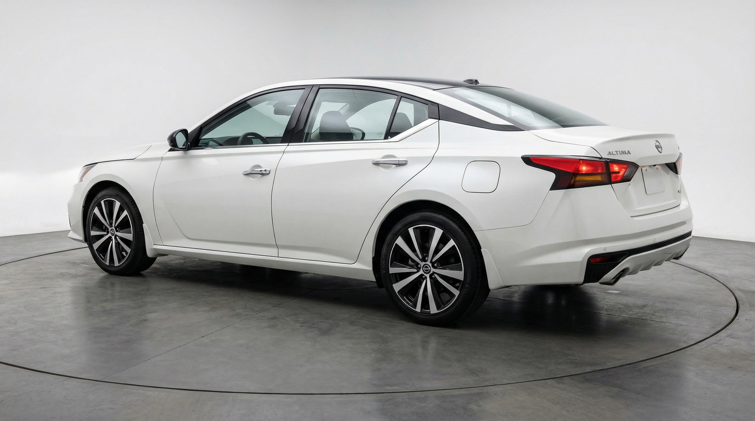 Thumbnail: 2025 Nissan Altima - 6