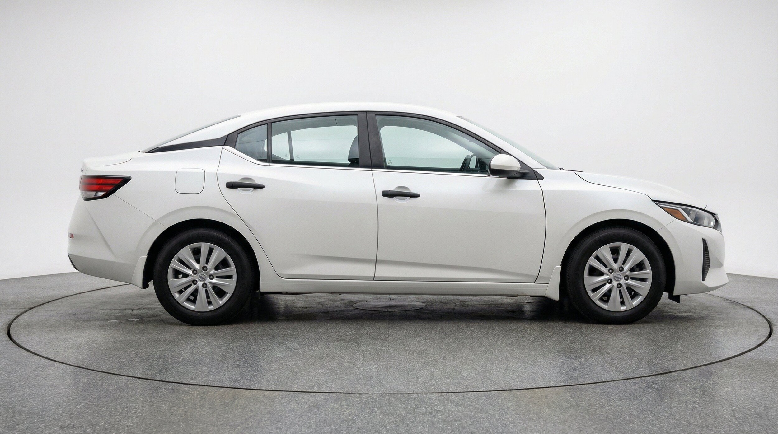 Thumbnail: 2025 Nissan Sentra - 11