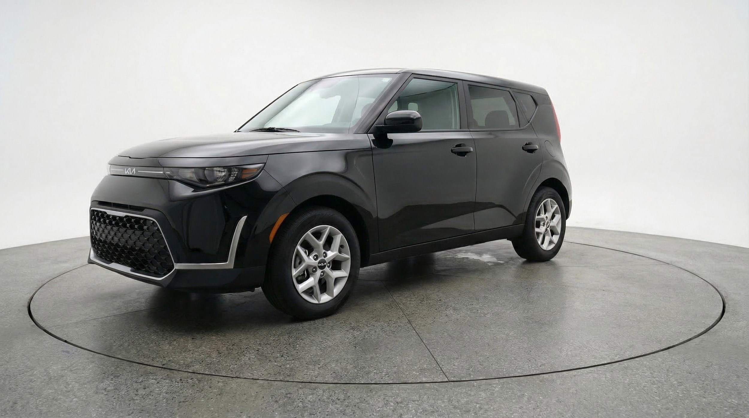 Thumbnail: 2025 Kia Soul - 3