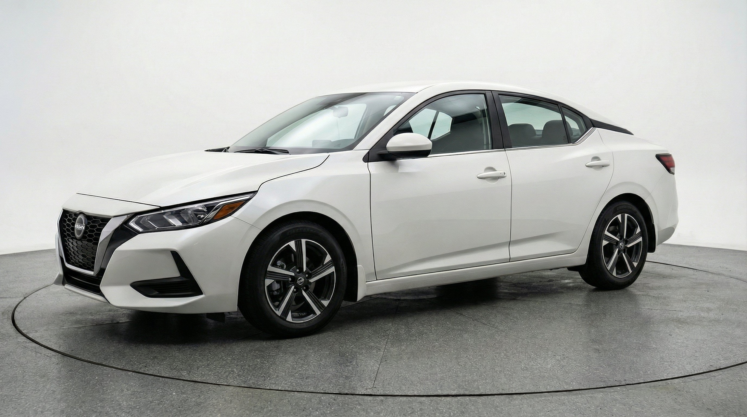Thumbnail: 2025 Nissan Sentra - 3