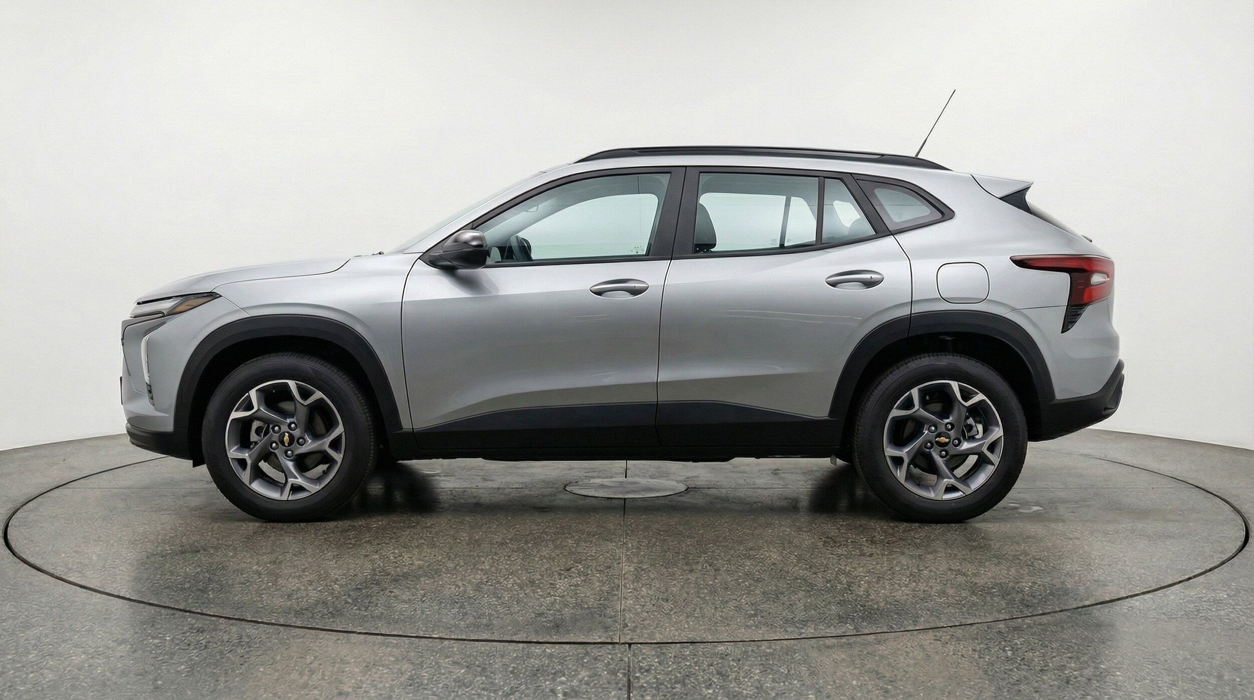 Thumbnail: 2025 Chevrolet Trax - 5