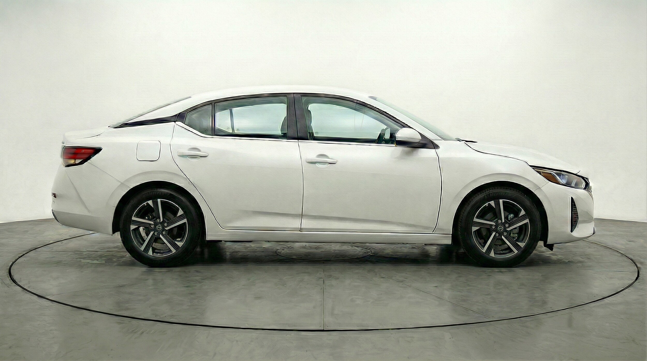 Thumbnail: 2025 Nissan Sentra - 11