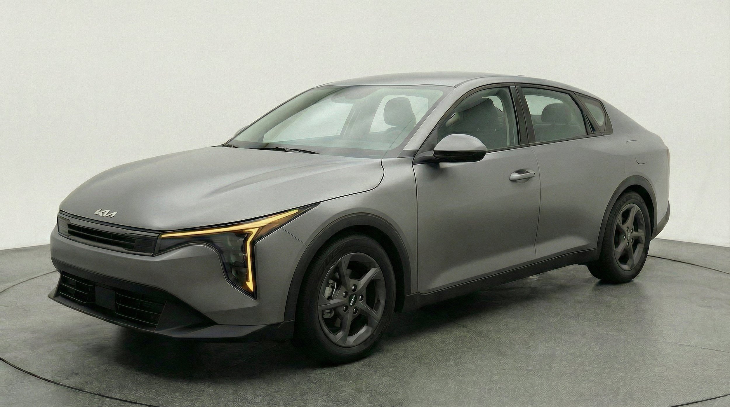 Thumbnail: 2025 Kia K4 - 3
