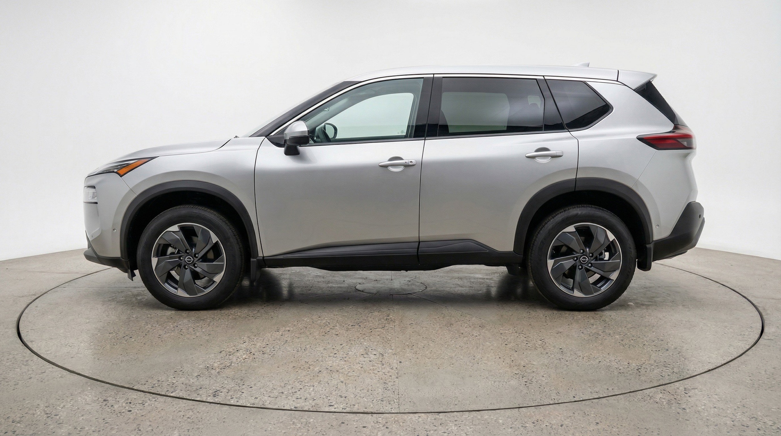Thumbnail: 2025 Nissan Rogue - 5