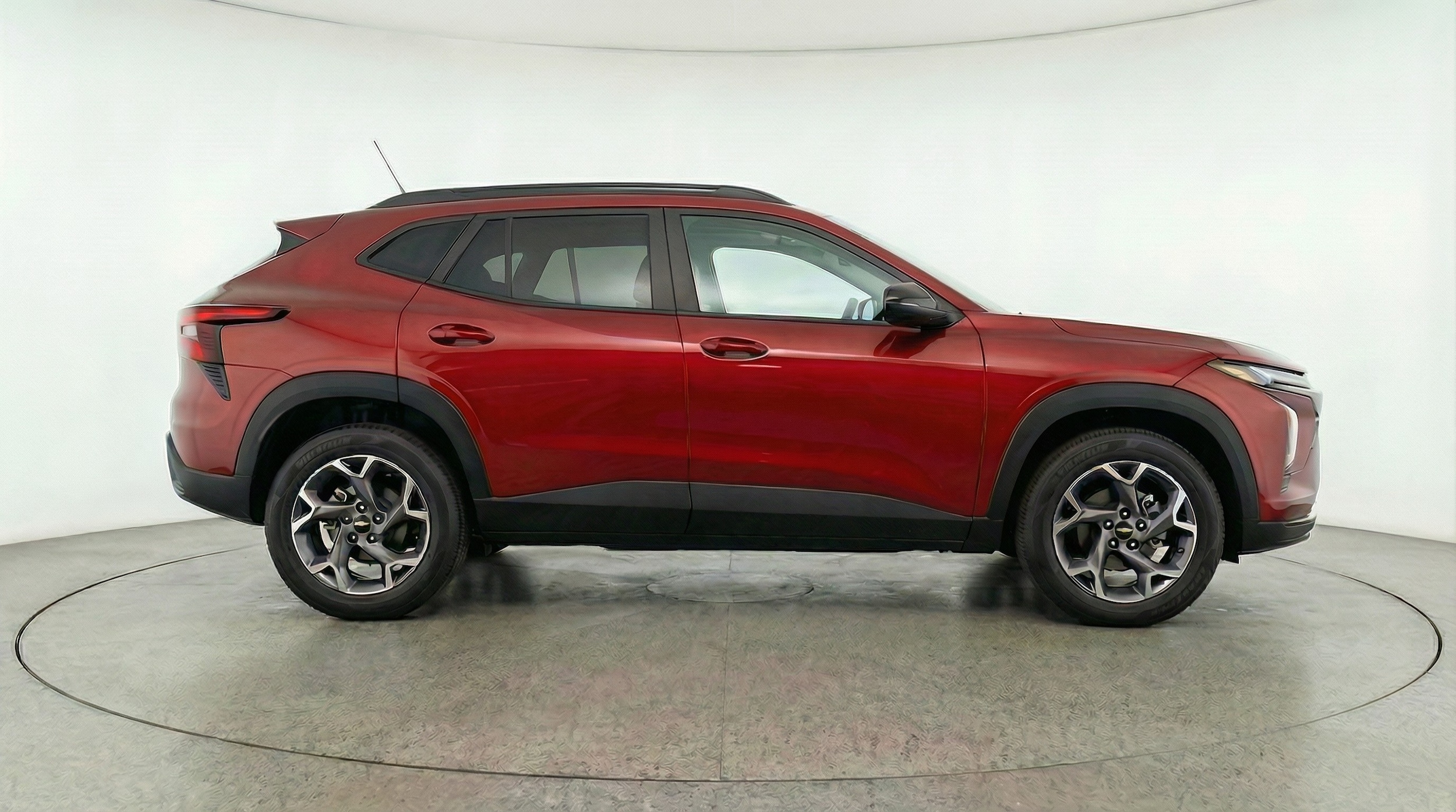 Thumbnail: 2025 Chevrolet Trax - 8