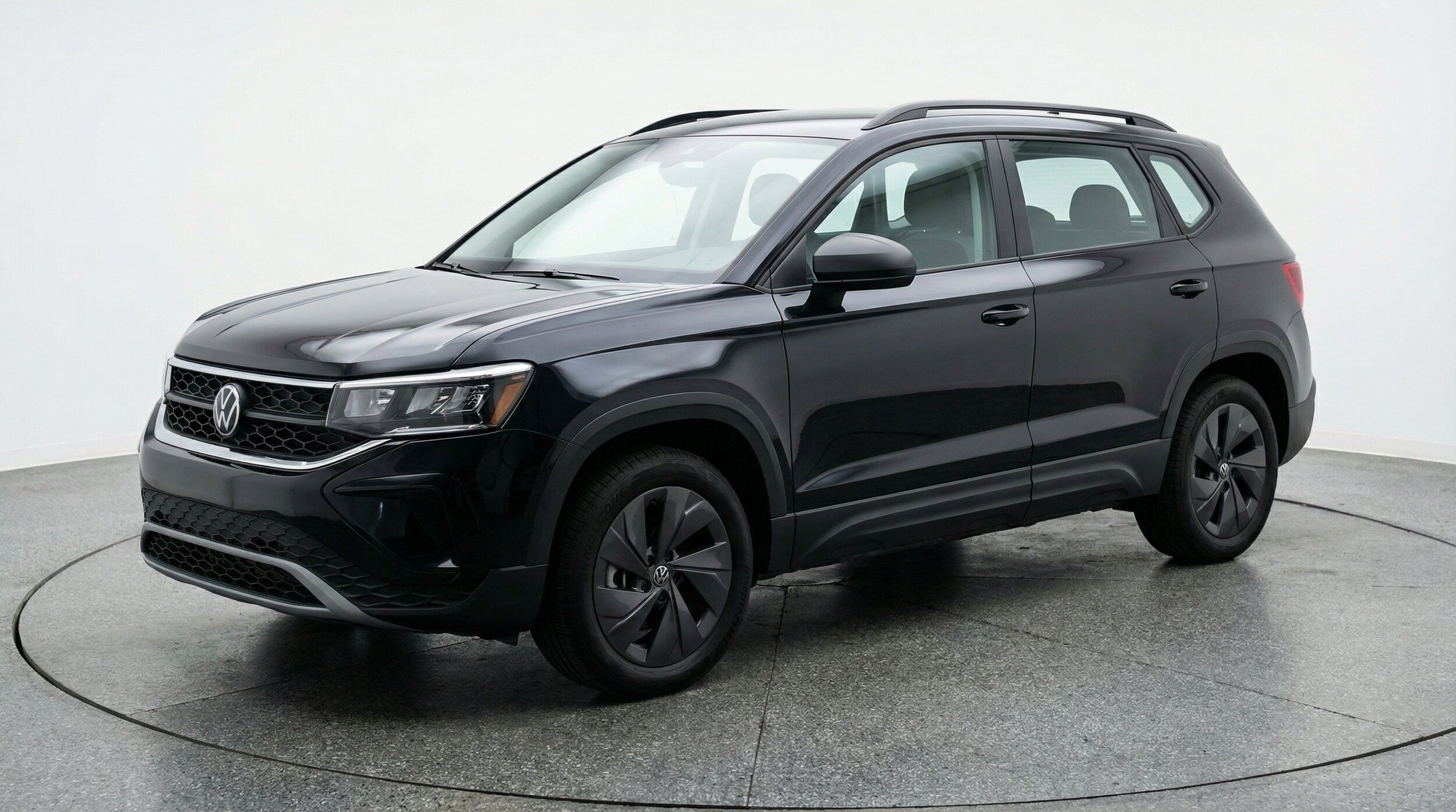 Thumbnail: 2026 Volkswagen Taos - 3