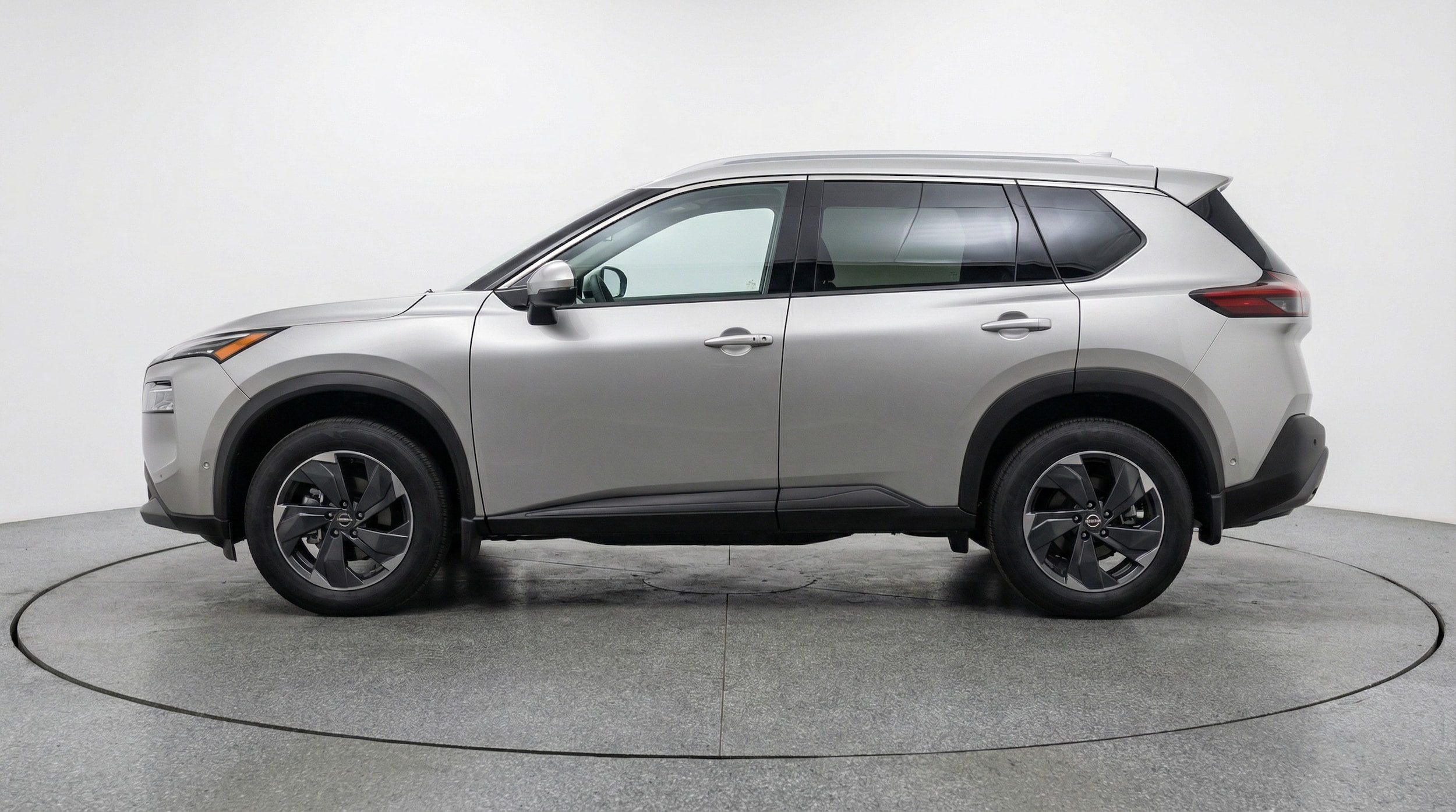 Thumbnail: 2025 Nissan Rogue - 4