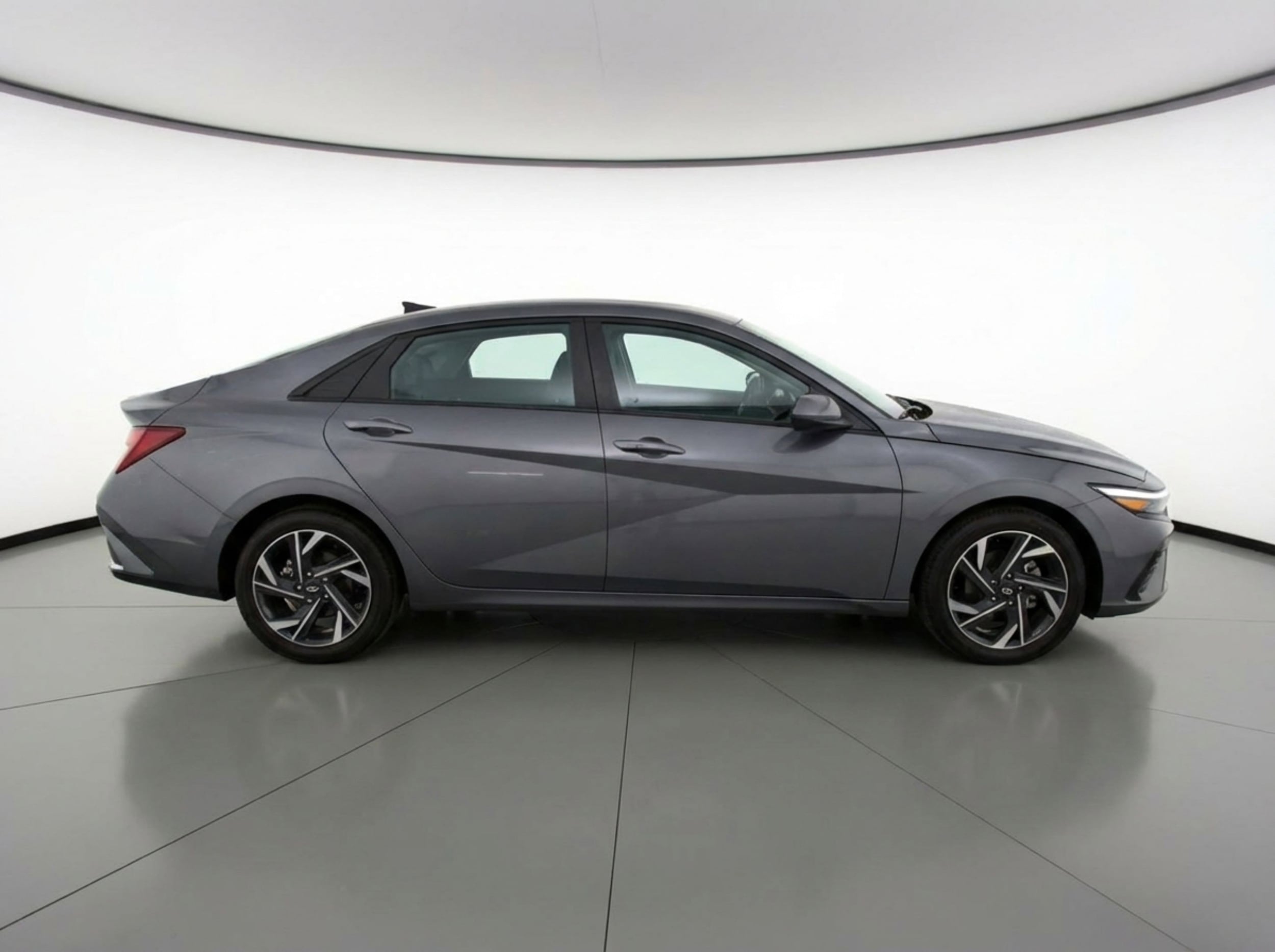 Thumbnail: 2025 Hyundai Elantra - 11