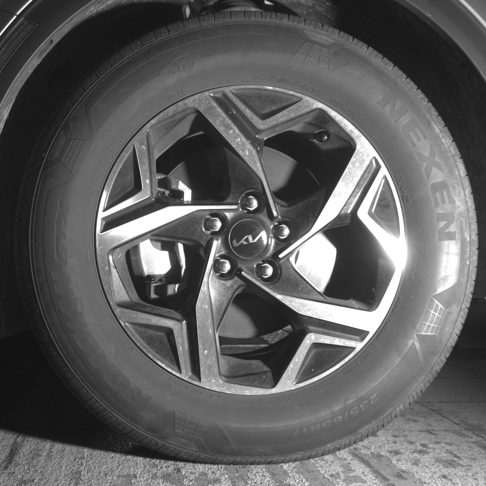 Thumbnail: 2025 Kia Sportage - 12