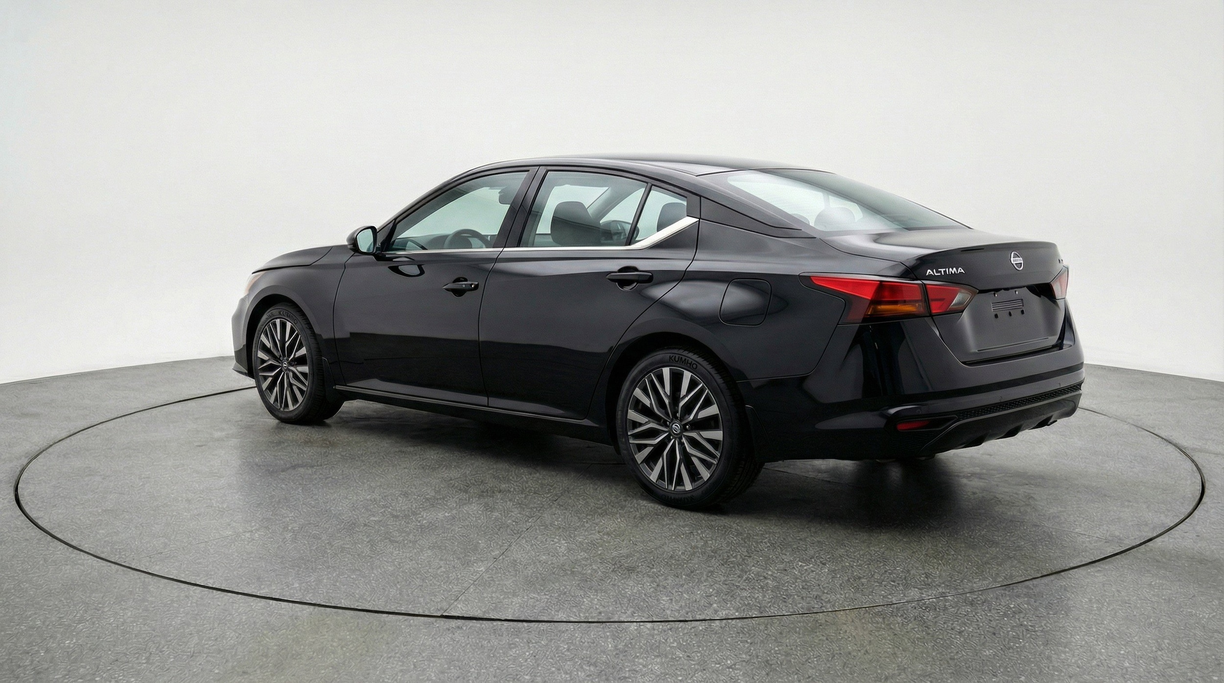 Thumbnail: 2025 Nissan Altima - 6