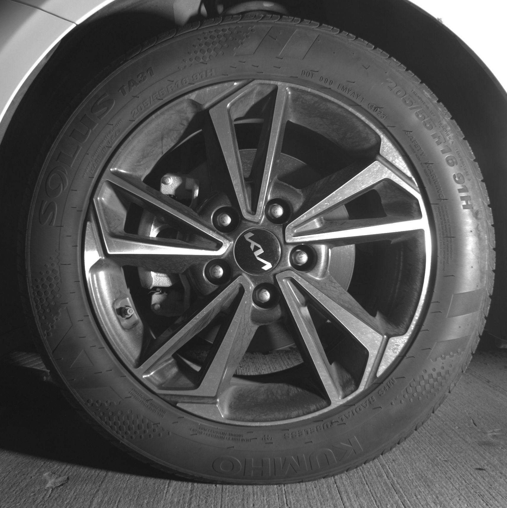 Thumbnail: 2024 Kia Forte - 19