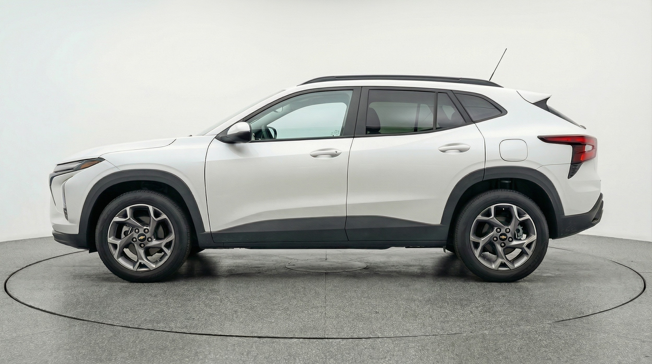 Thumbnail: 2025 Chevrolet Trax - 4
