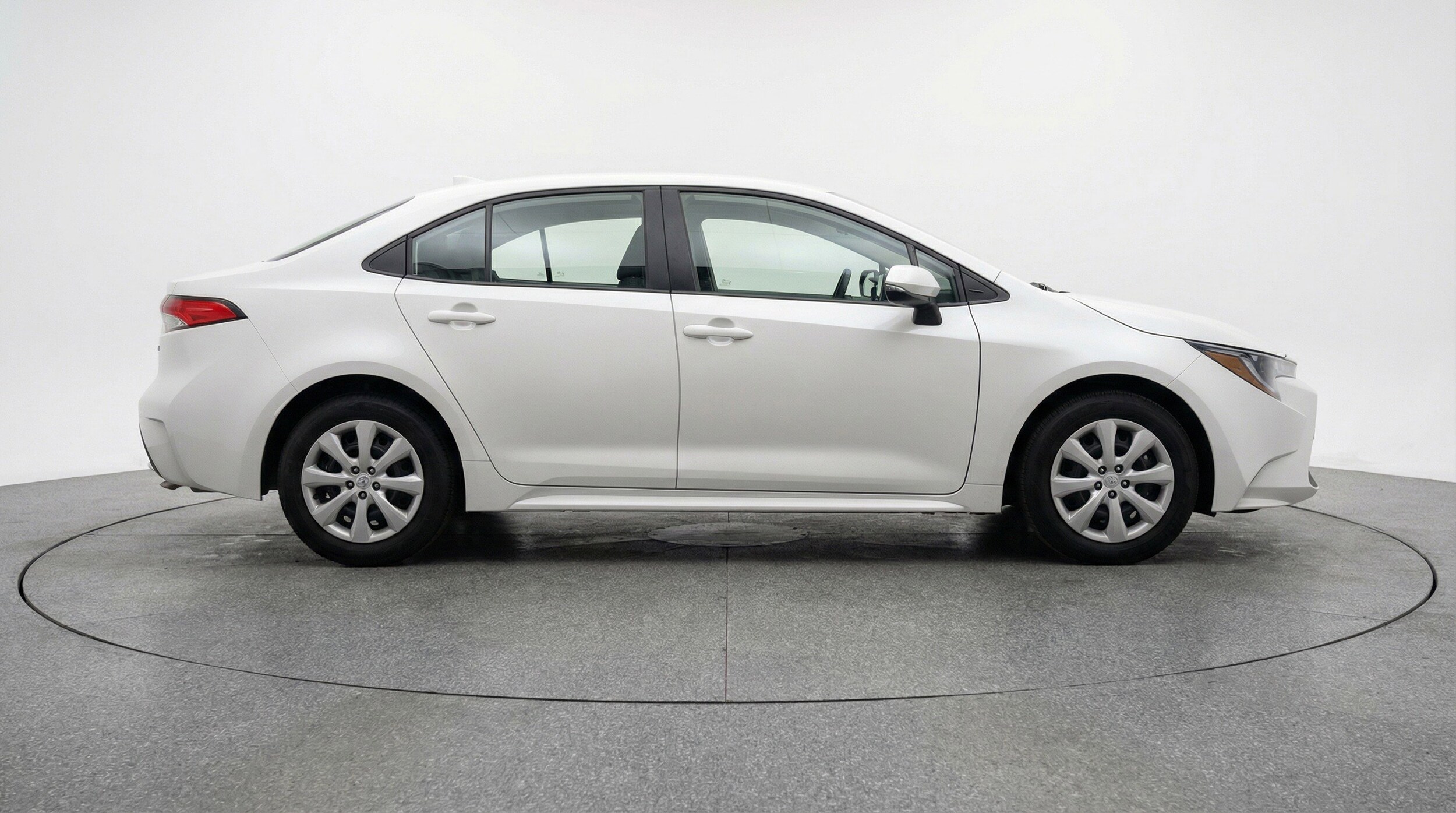 Thumbnail: 2025 Toyota Corolla - 11