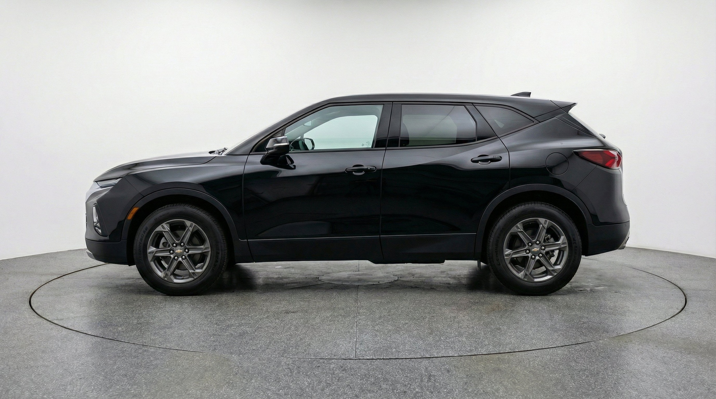 Thumbnail: 2025 Chevrolet Blazer - 5