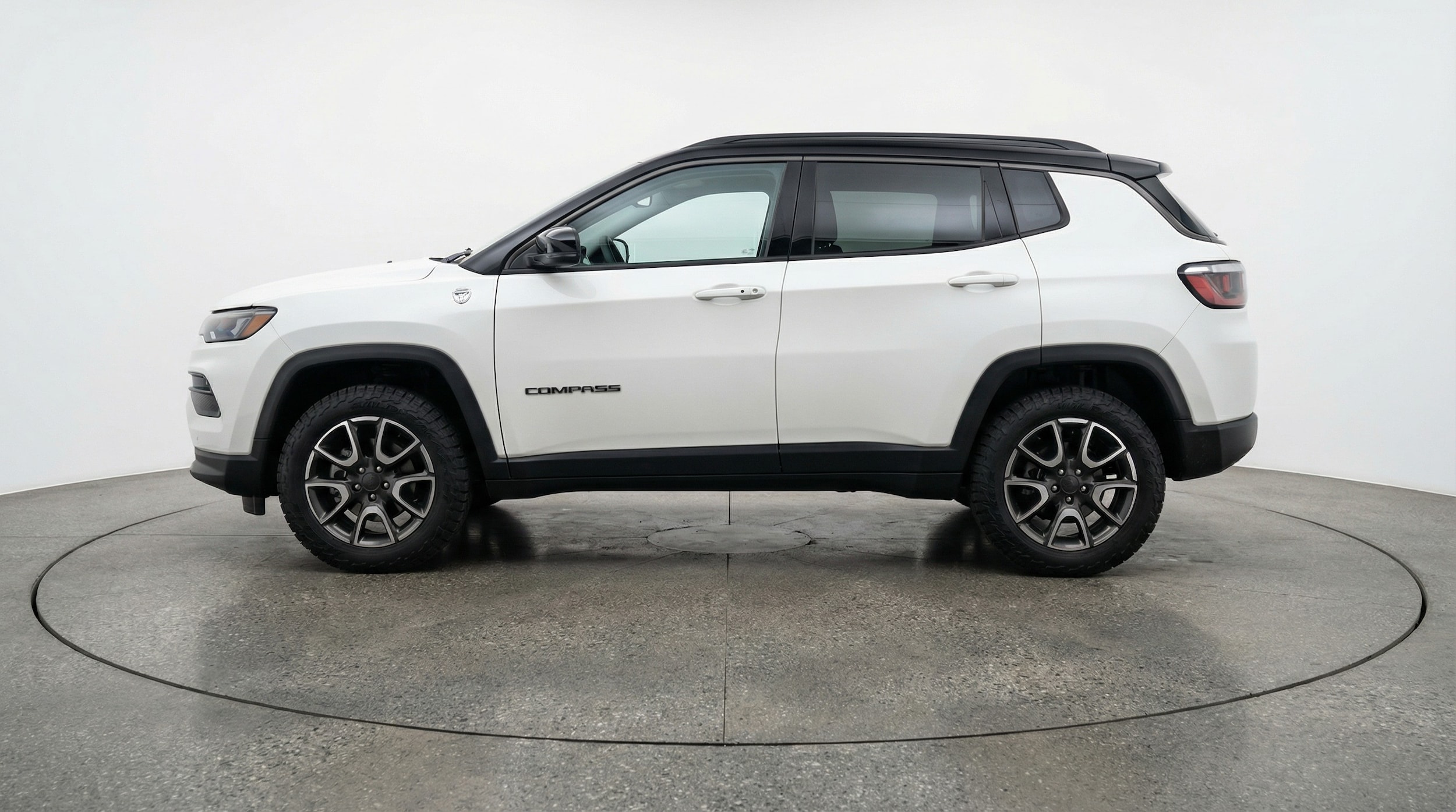 Thumbnail: 2025 Jeep Compass - 4