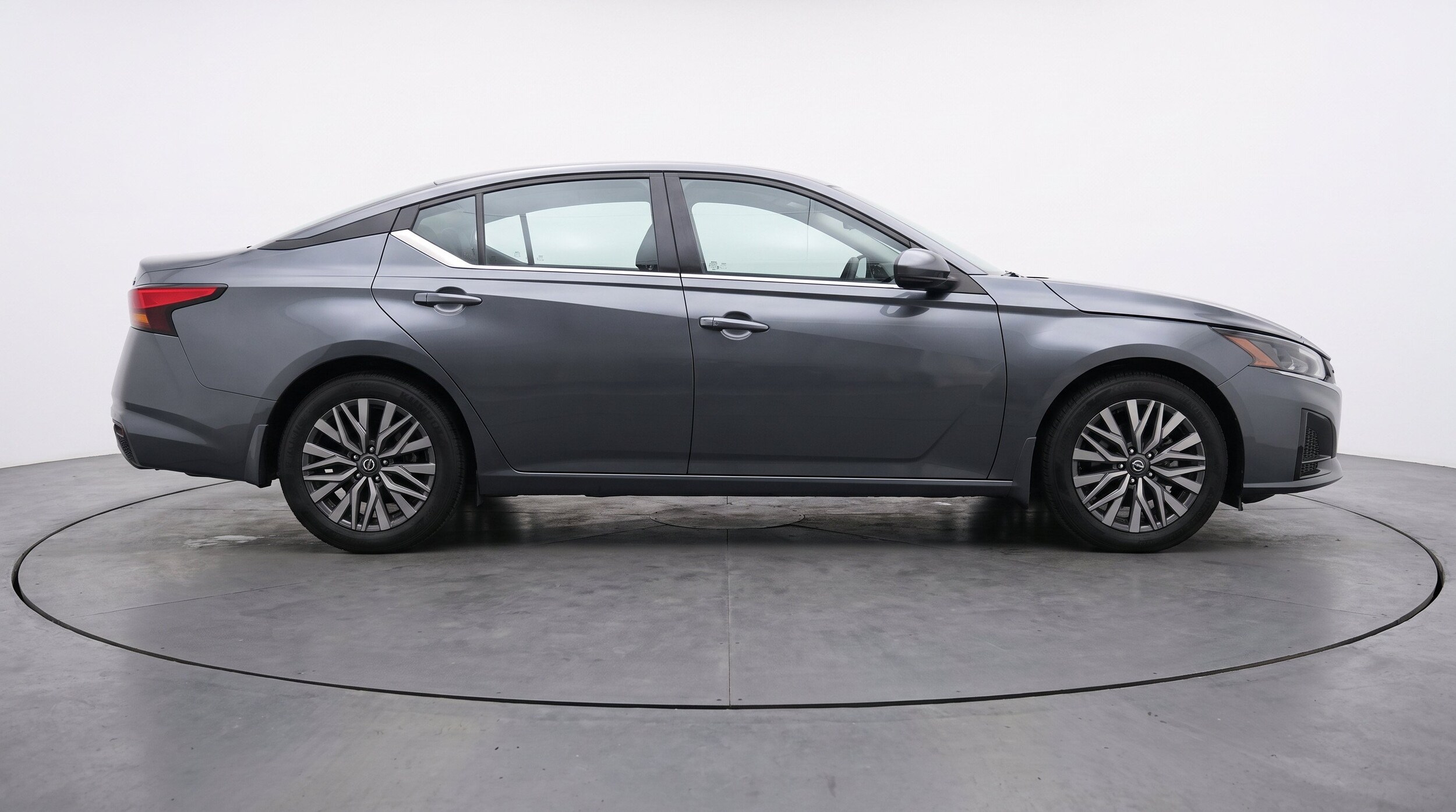 Thumbnail: 2025 Nissan Altima - 11