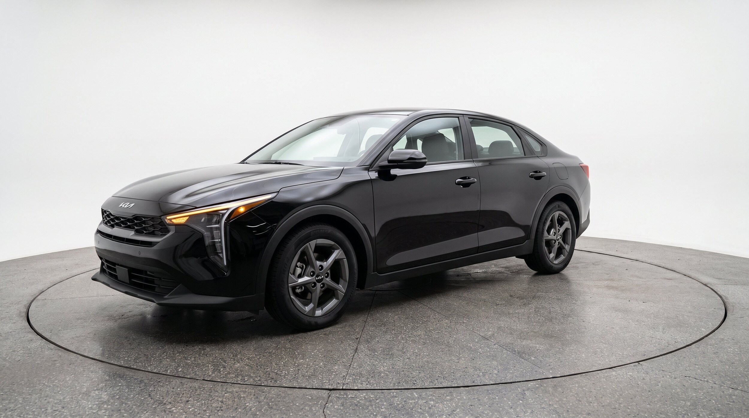 Thumbnail: 2025 Kia K4 - 3