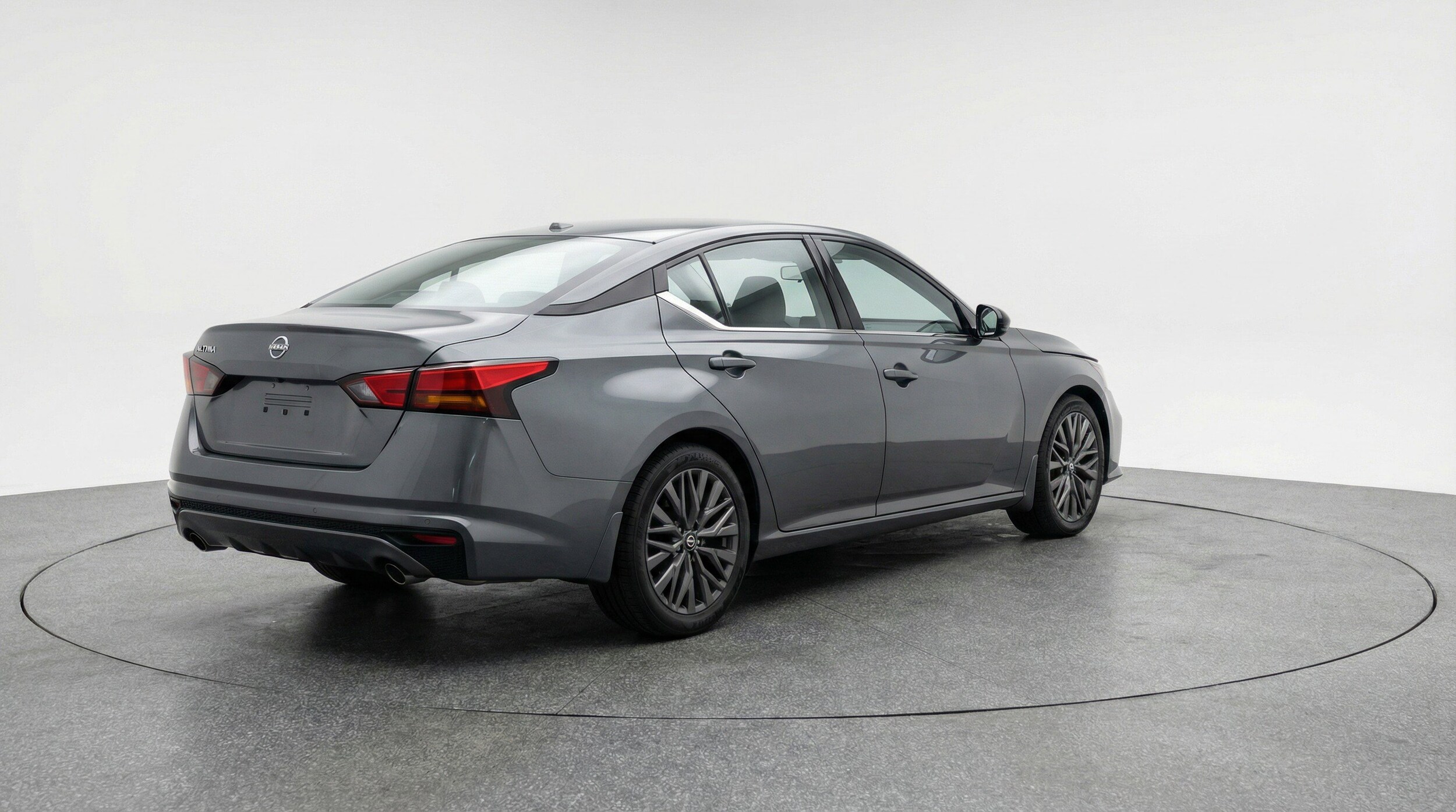 Thumbnail: 2025 Nissan Altima - 9