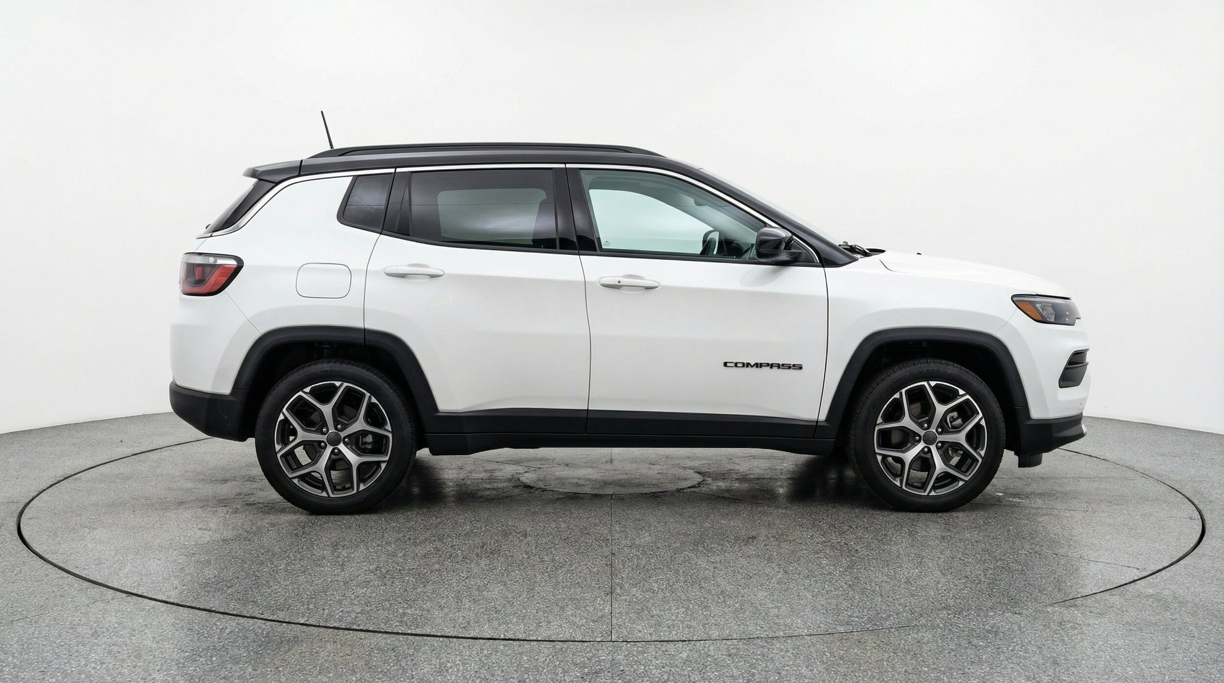 Thumbnail: 2025 Jeep Compass - 11