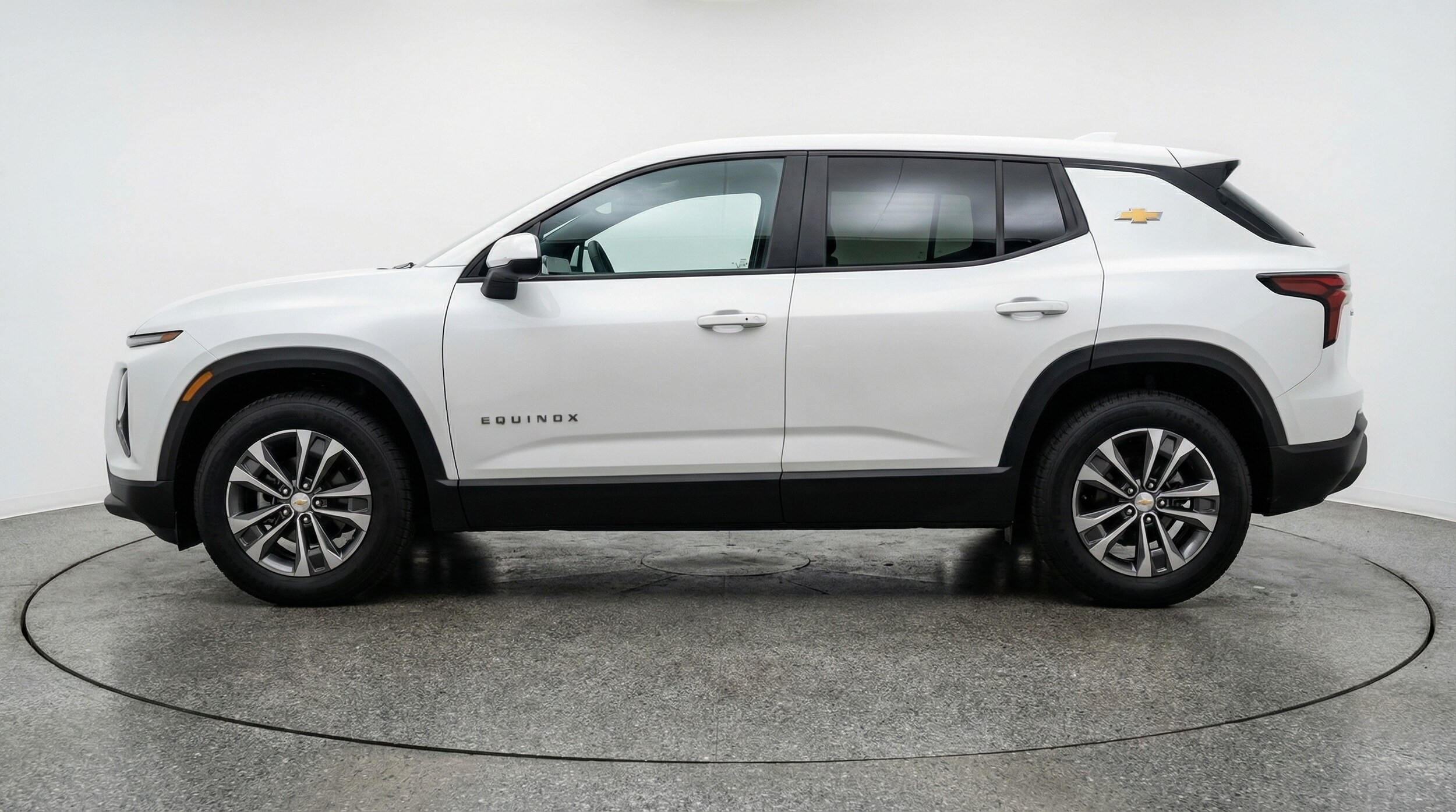 Thumbnail: 2025 Chevrolet Equinox - 4