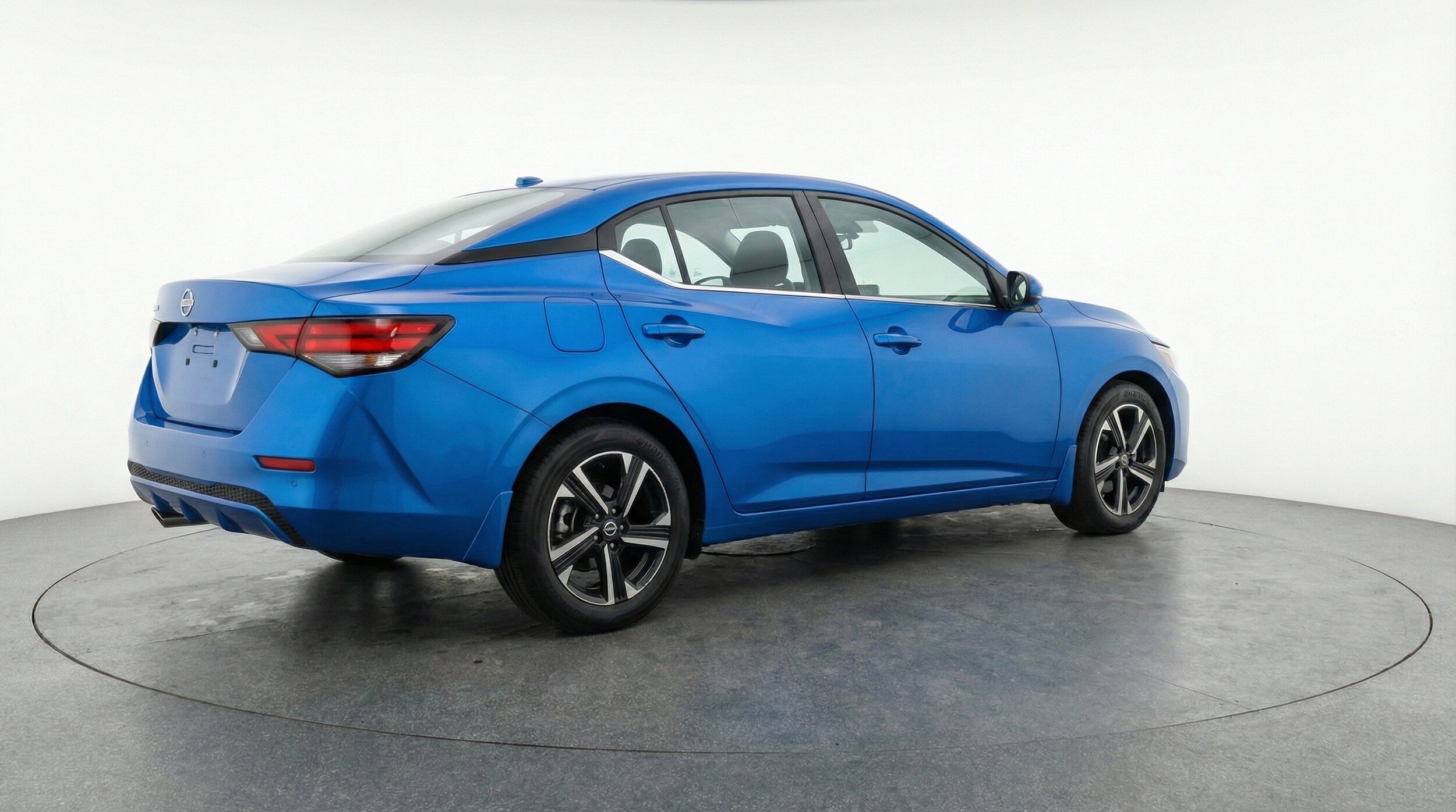 Thumbnail: 2025 Nissan Sentra - 9