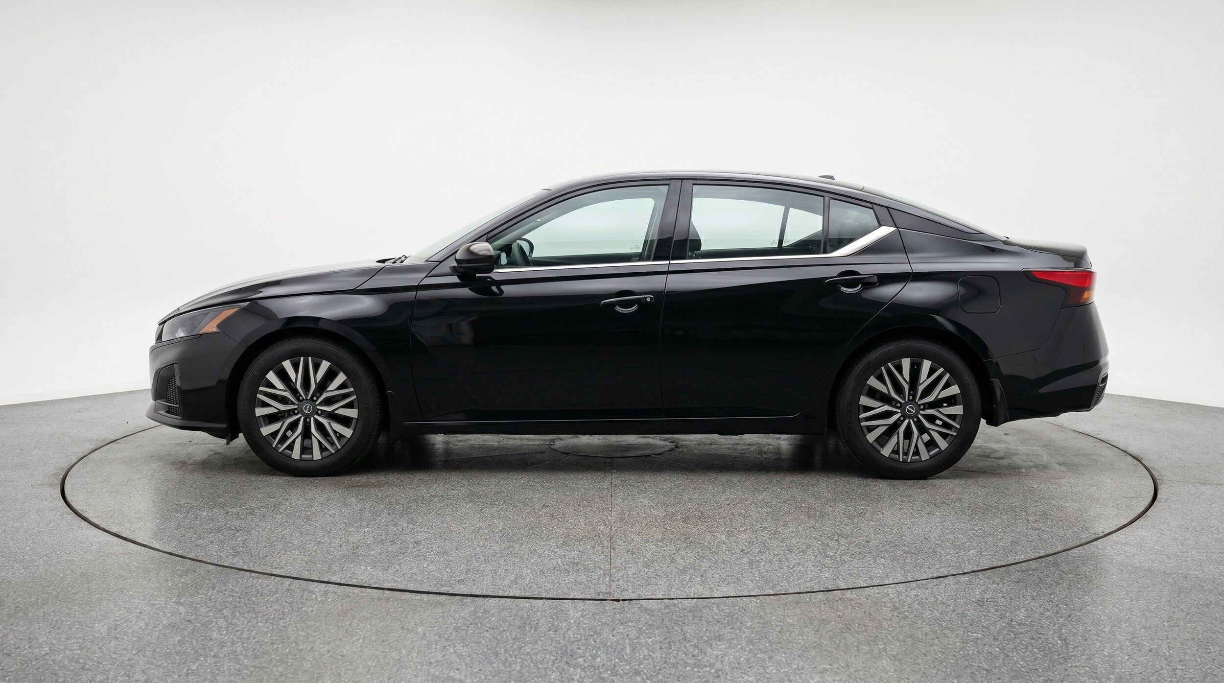 Thumbnail: 2026 Nissan Altima - 5
