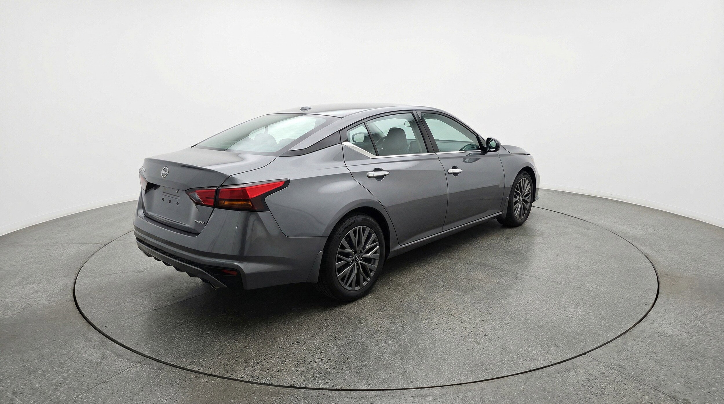 Thumbnail: 2025 Nissan Altima - 9