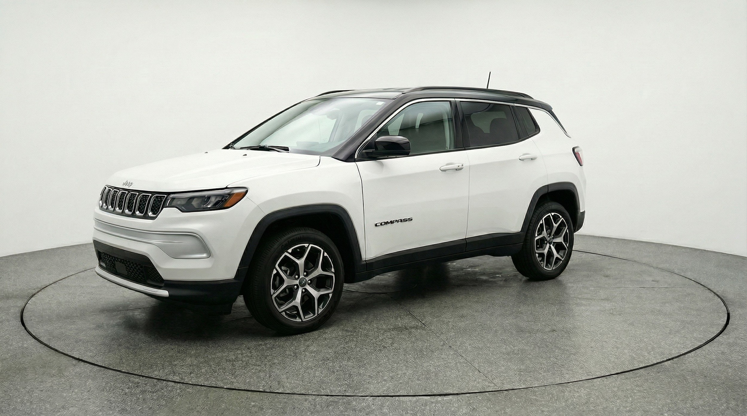 Thumbnail: 2025 Jeep Compass - 3