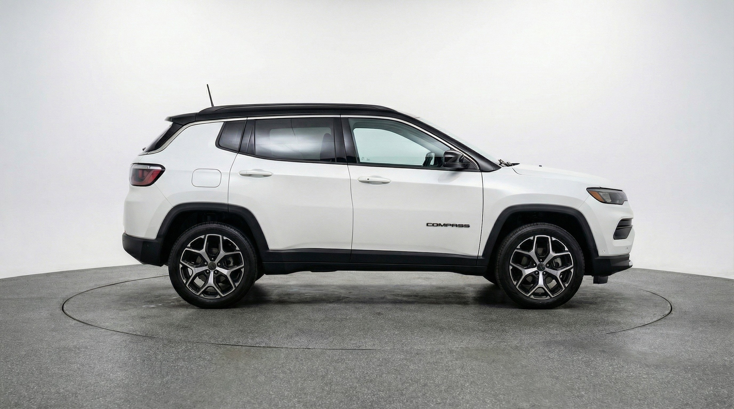 Thumbnail: 2025 Jeep Compass - 11