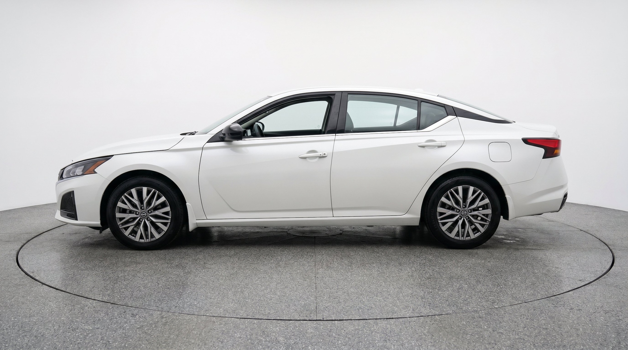 Thumbnail: 2026 Nissan Altima - 5