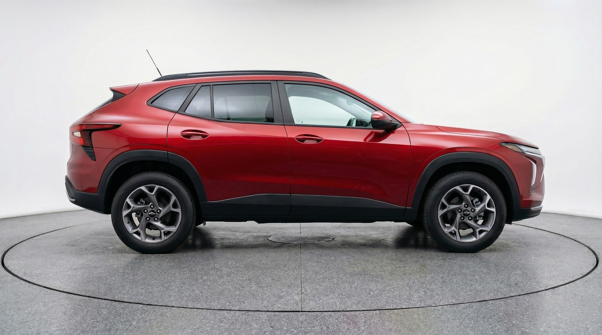 Thumbnail: 2025 Chevrolet Trax - 8