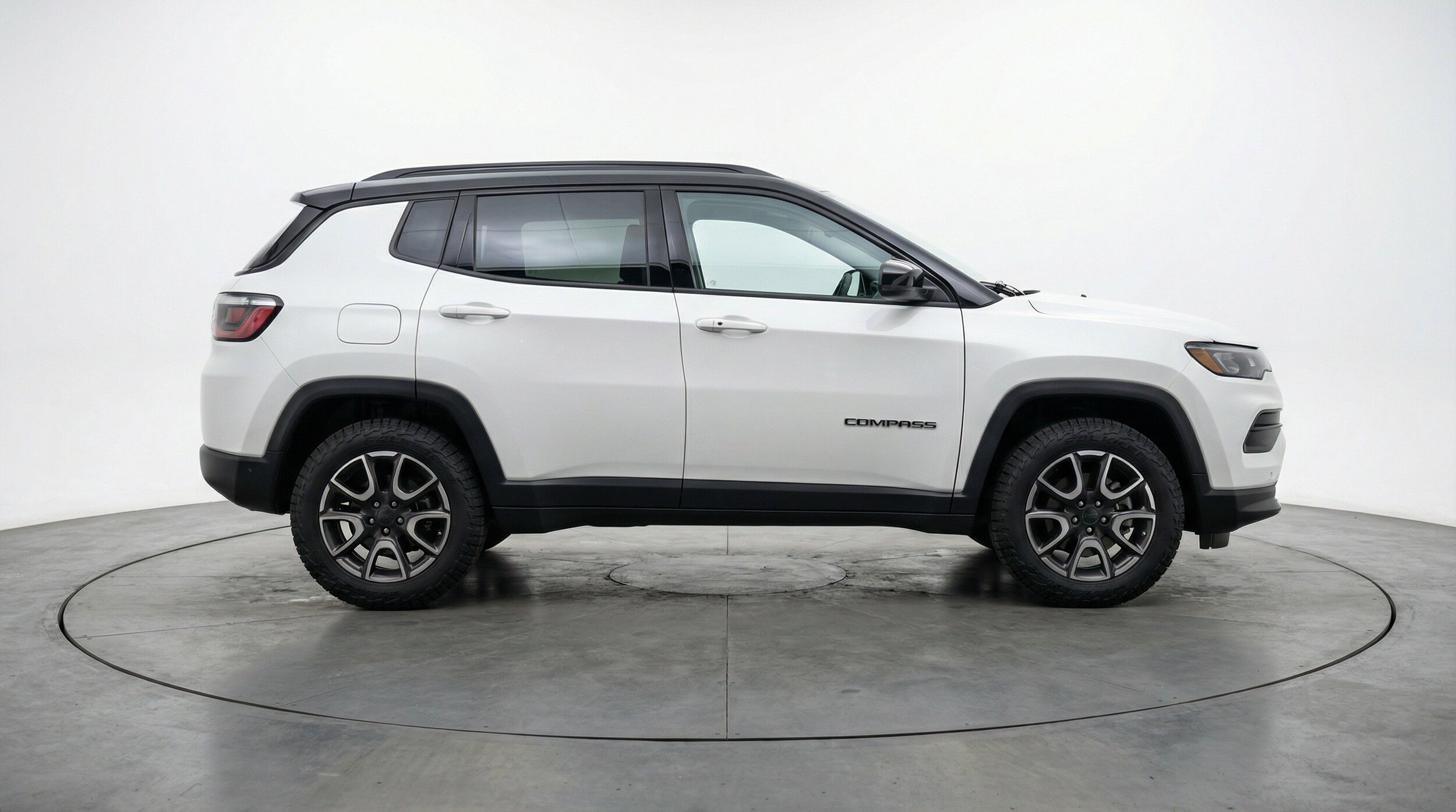 Thumbnail: 2025 Jeep Compass - 11