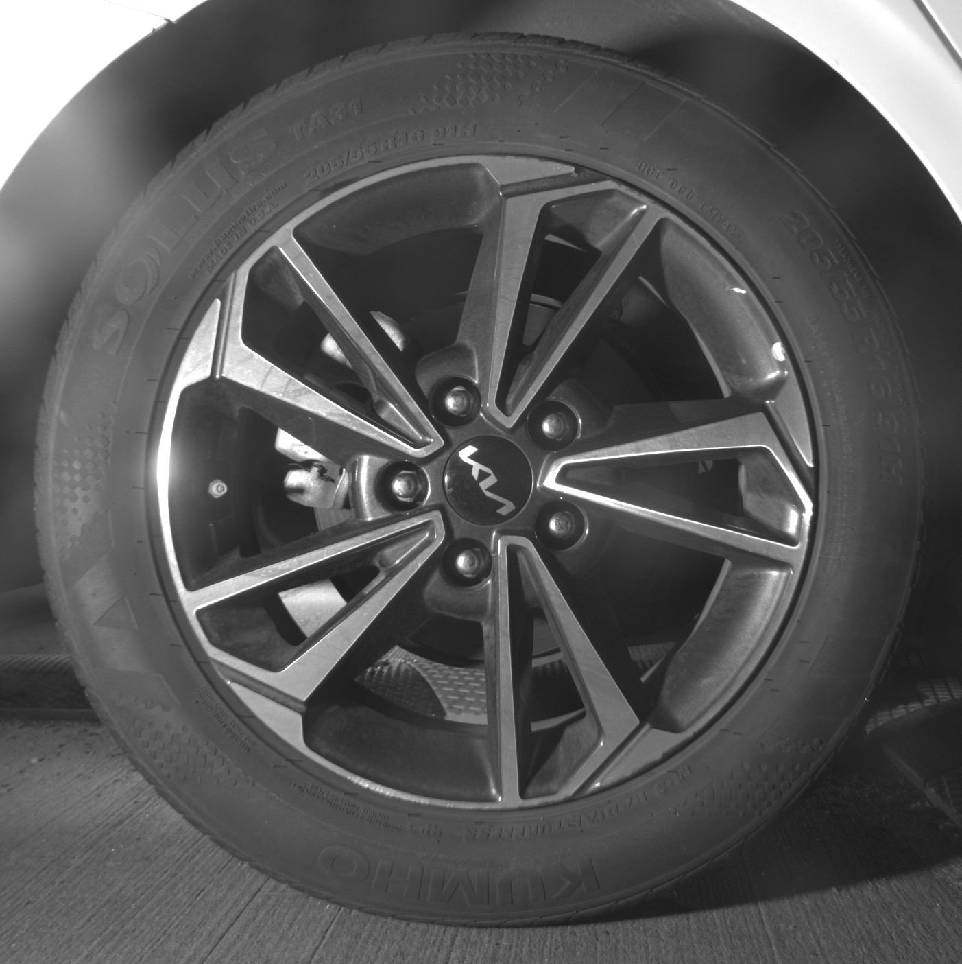 Thumbnail: 2024 Kia Forte - 22