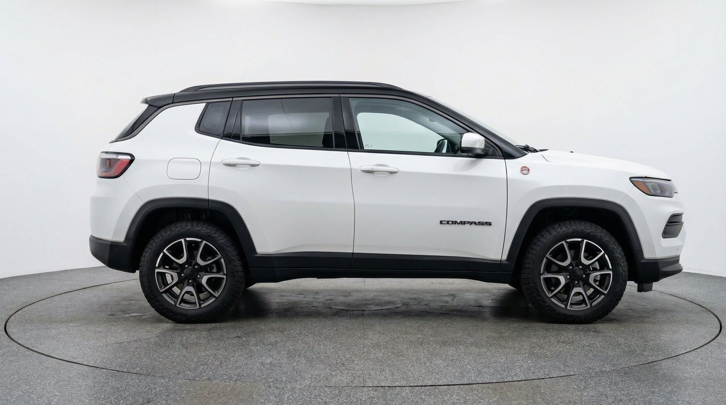Thumbnail: 2025 Jeep Compass - 11