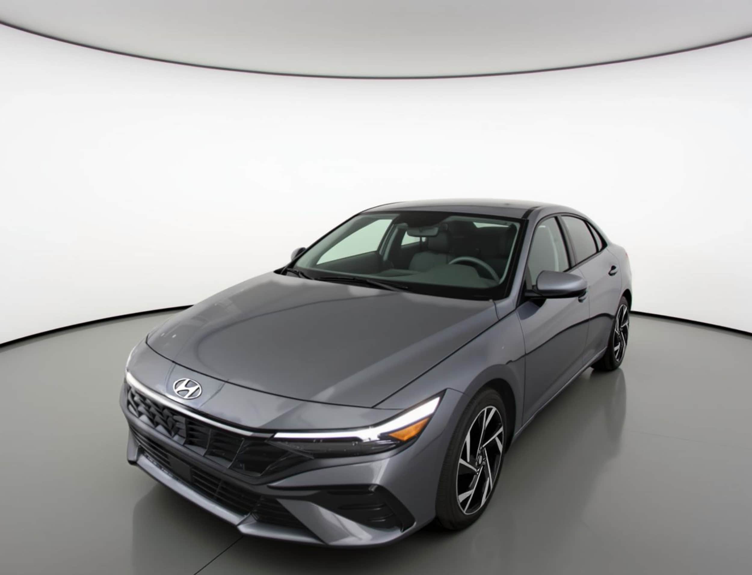 Thumbnail: 2025 Hyundai Elantra - 3