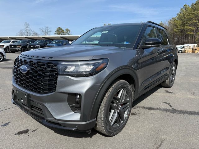 2026 Ford Explorer ST-LINE 4WD's photo