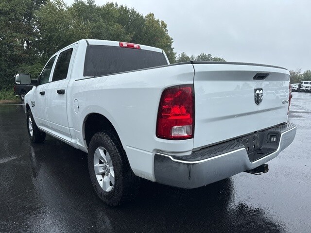 2022 Ram 1500 Classic Tradesman photo 3