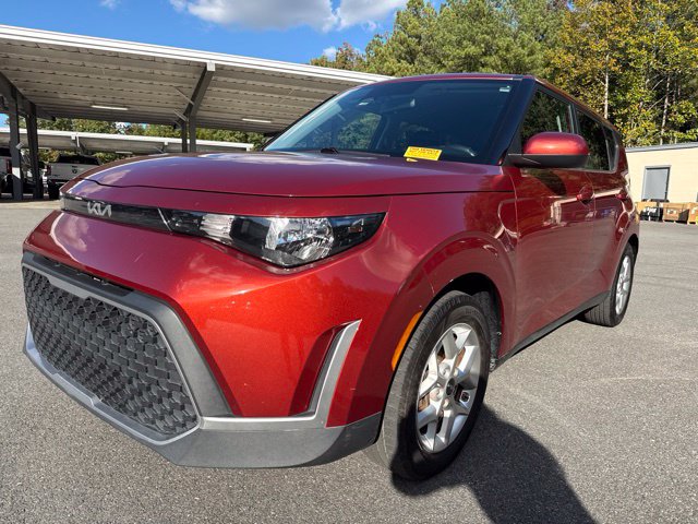 2023 Kia Soul LX Hatchback