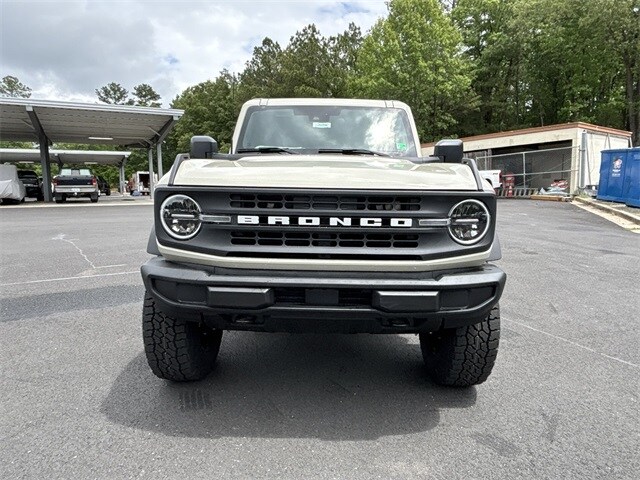 2025 Ford Bronco Base photo 3