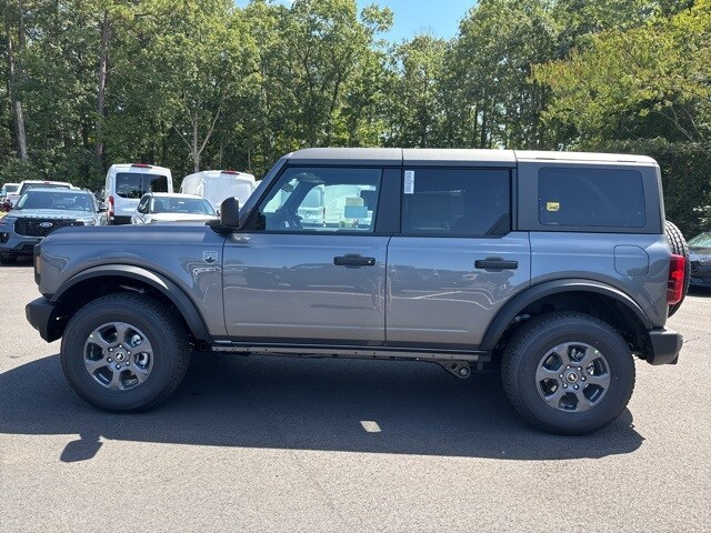 2025 Ford Bronco Big Bend photo 2