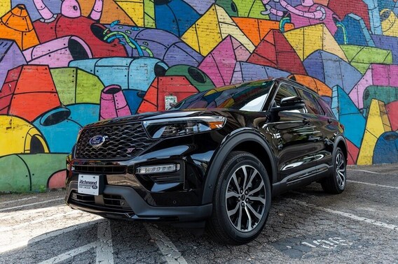 Ford Explorer Vs Chevy Tahoe Glen Allen Va Richmond Ford West Ford Explorer Vs Chevy Tahoe Glen Allen Va Richmond Ford West