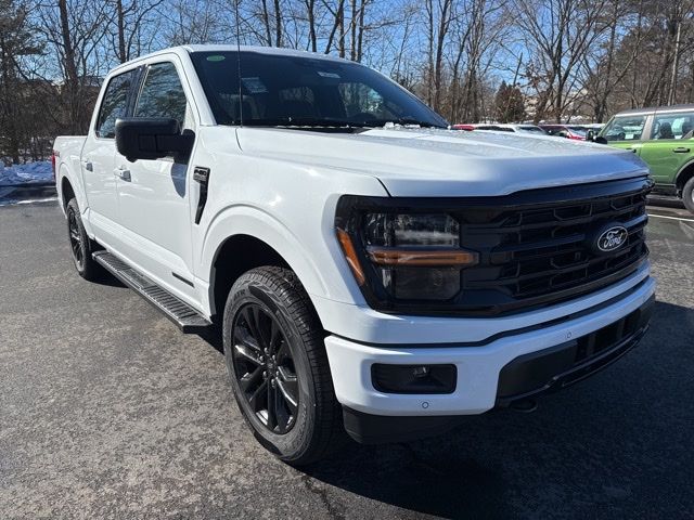 2025 Ford F-150 XLT - Photo 7