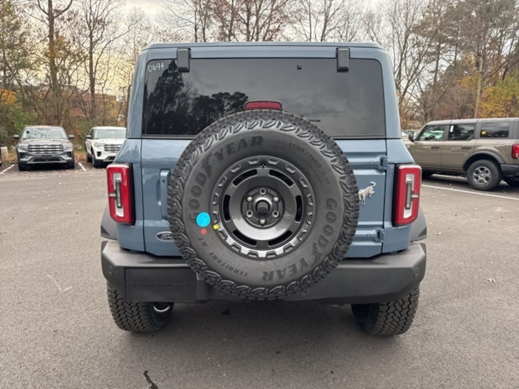 New 2025 Ford Bronco Outer Banks 4D Sport Utility